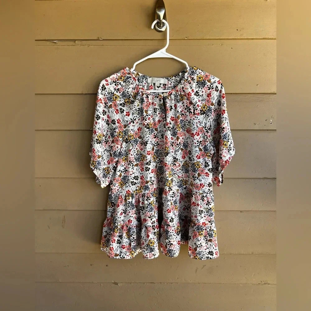 LOFT Office Modest Floral 3/4 Sleeve Blouse - Size Small